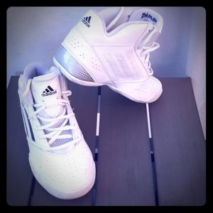 4/30 Boys white high top Adidas